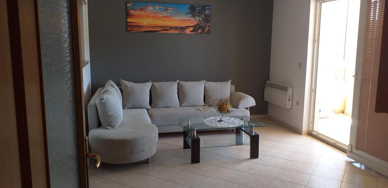 Apartment Rubin Kastela Bagian luar foto